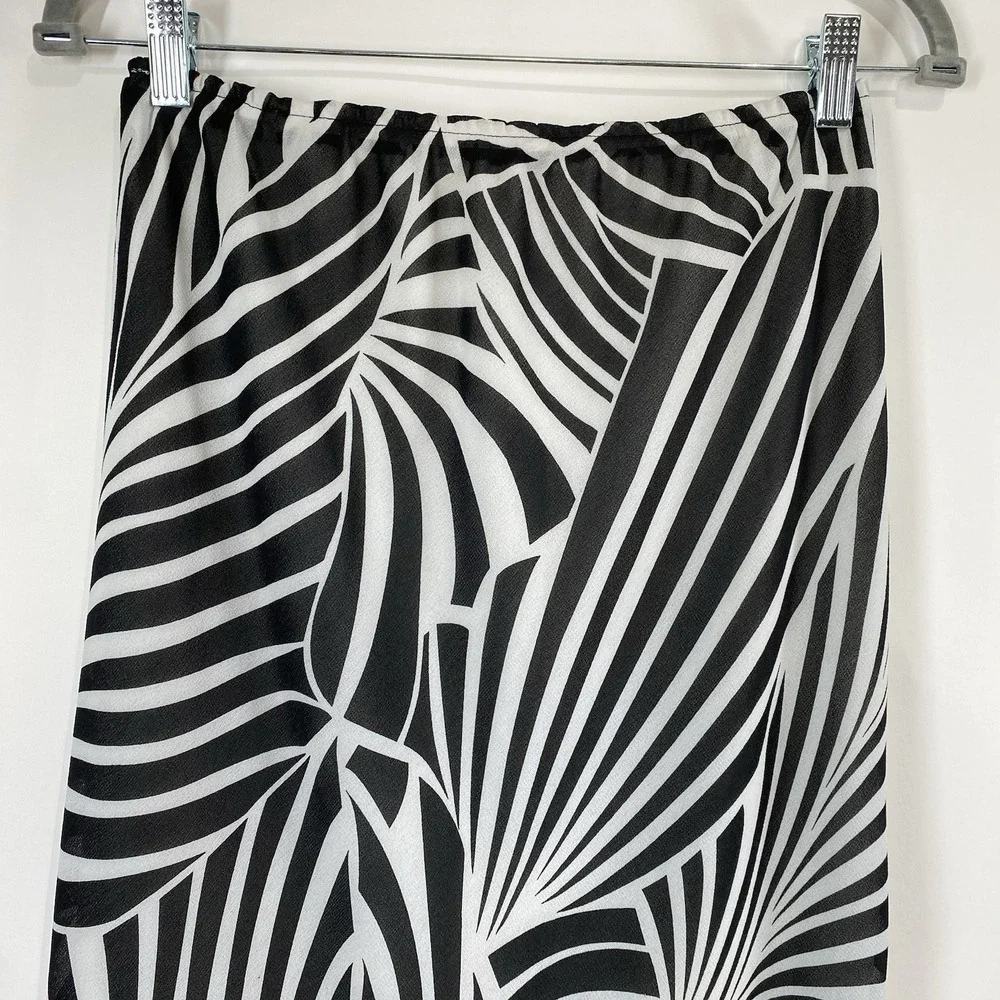 F&A Future Collection Womens Ruffle Midi Skirt Size XL Flare Elastic Waist Zebra